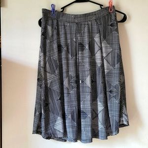 LulaRoe black and white A frame midi skirt